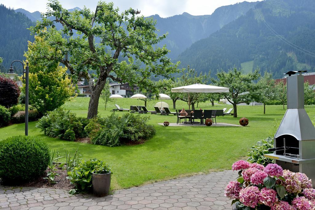 Apparthotel Ederfeld Mayrhofen Exterior photo